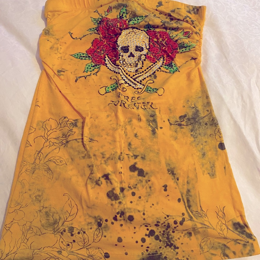 Size small strapless skull top